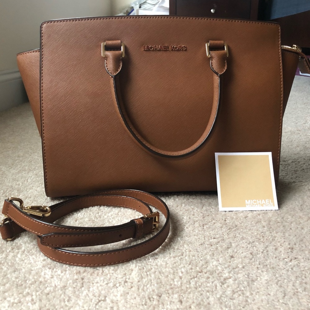 Michael Kors Selma Bag